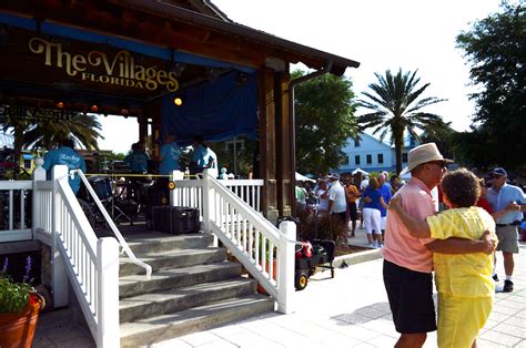 The Villages, FL Lifestyle Preview Visit: Your Ultimate Guide.